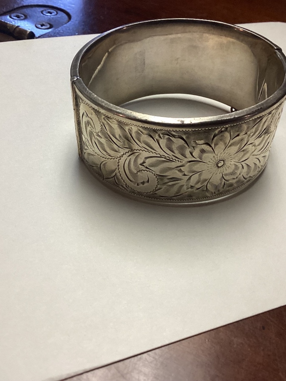 STERLING WIDE ENGRAVED FLORAL BRACELET 925 VINTAGE 💚❤️🩷💙🖤🖤🖤🖤❣️❣️❣️